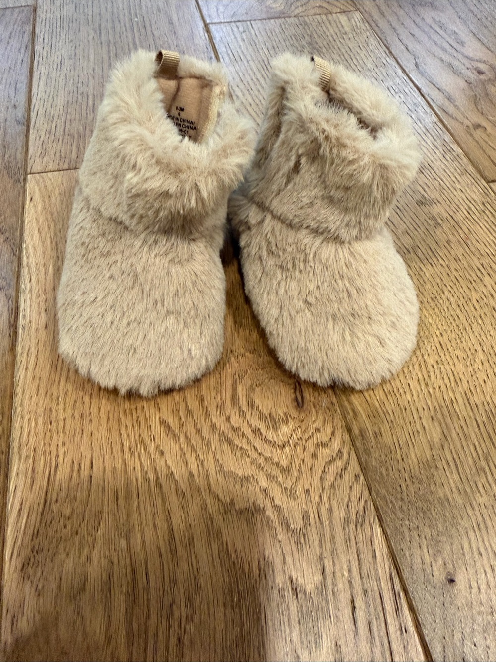 Faux Fur Baby Crib Bootie’s